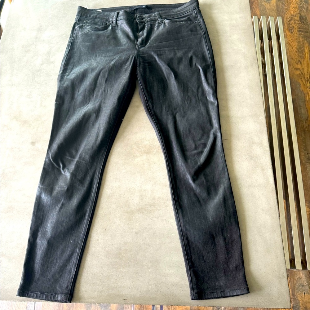 JOE’s coated black denim